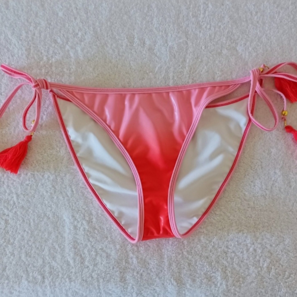 VENUS Bikini Bottom, Blazing Hot, size 10/12